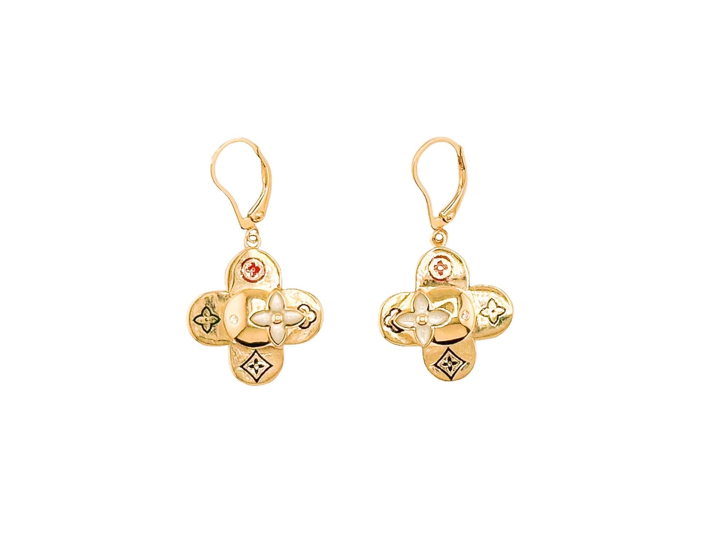 14k Gold Earring