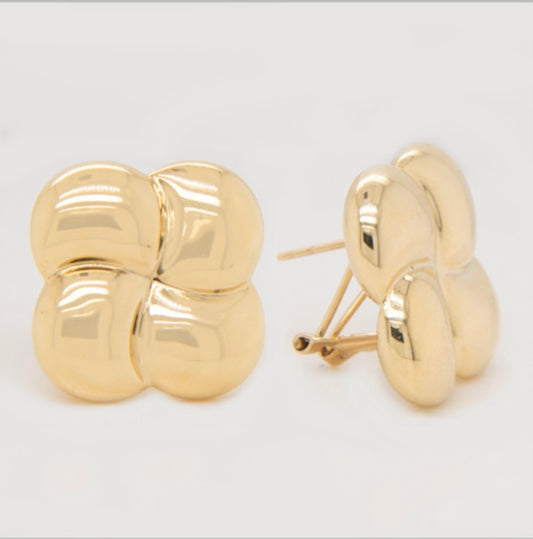 Large Omega Earring 14k