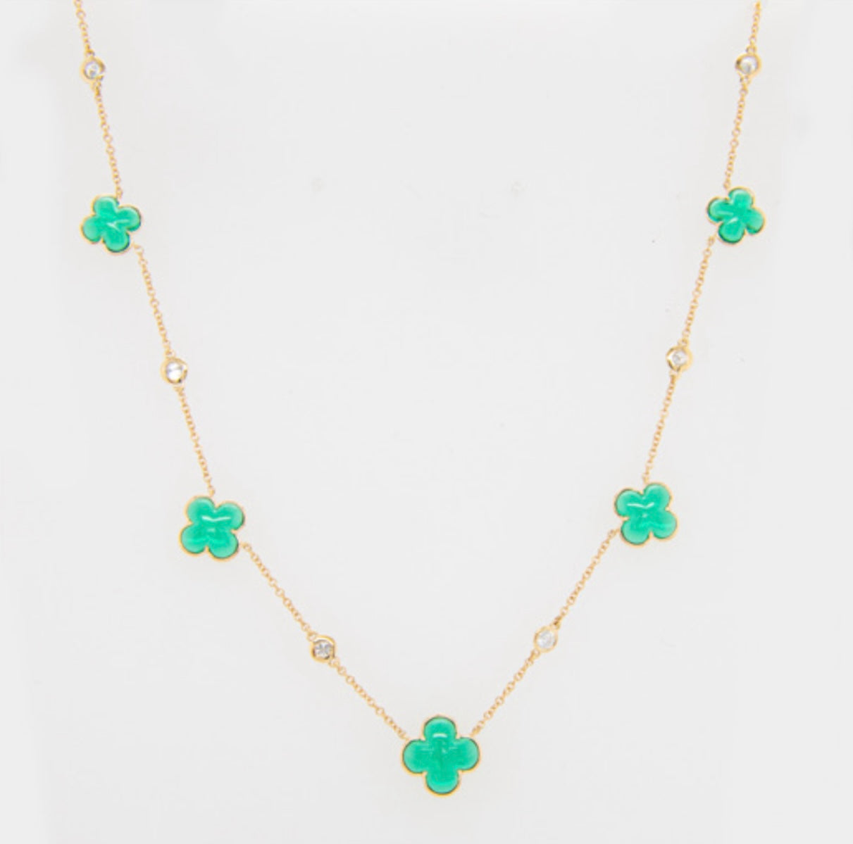 14k Gold Diamond Necklace.            (Nano Emerald)